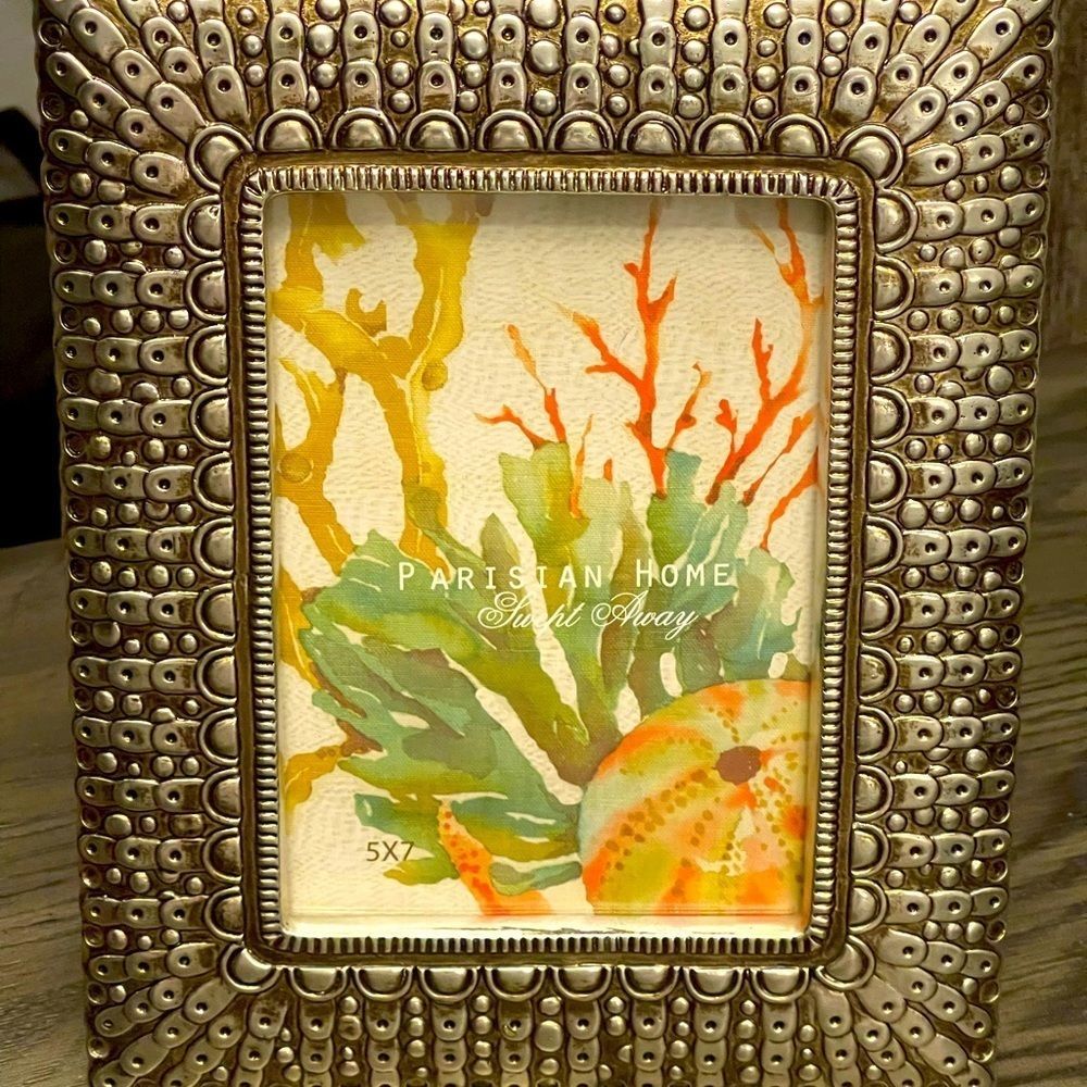 NEW Artisan Goldtone Picture Frame 5x7